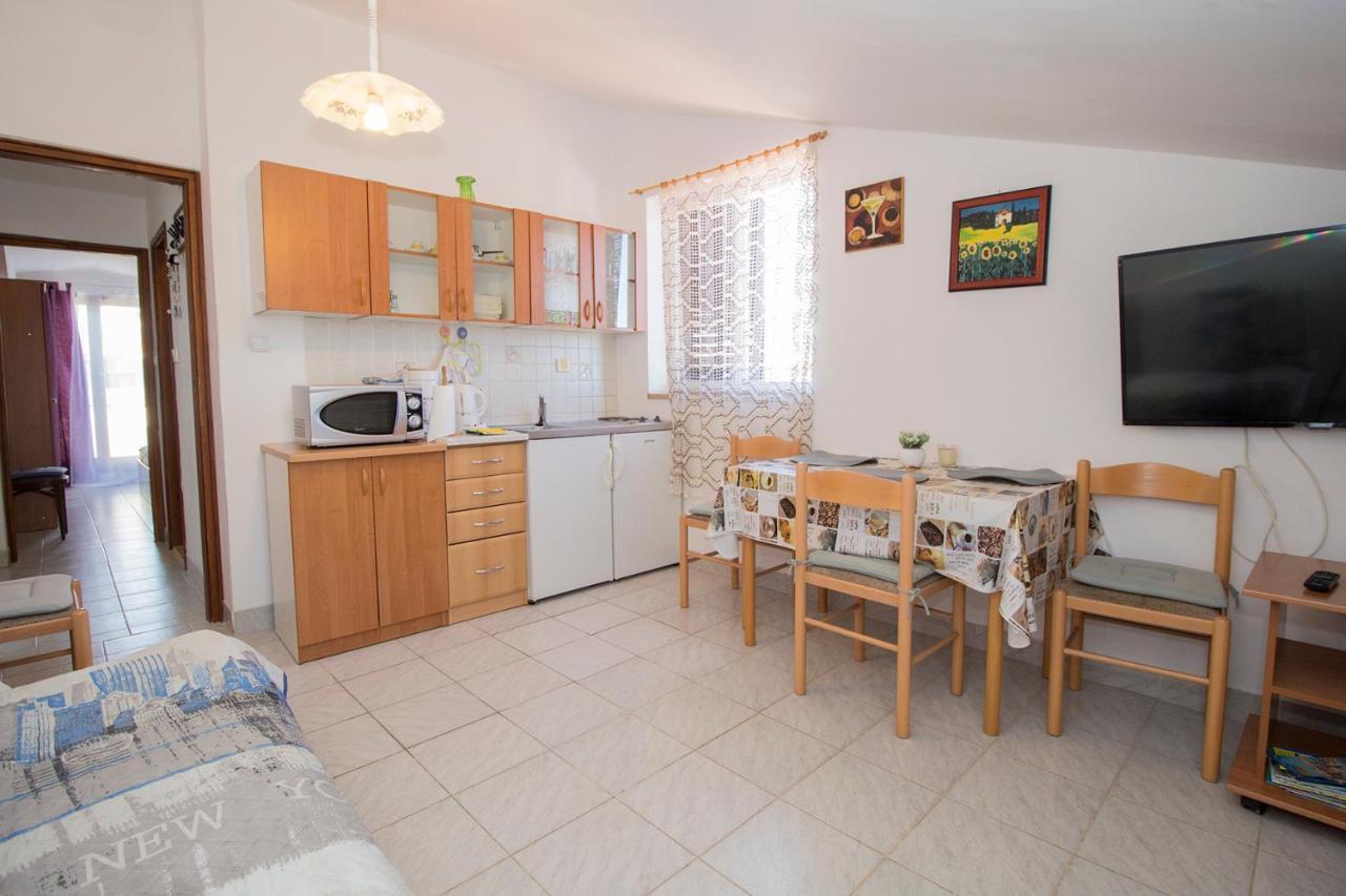 Apartments Palma Bed & Breakfast Medulin Bagian luar foto