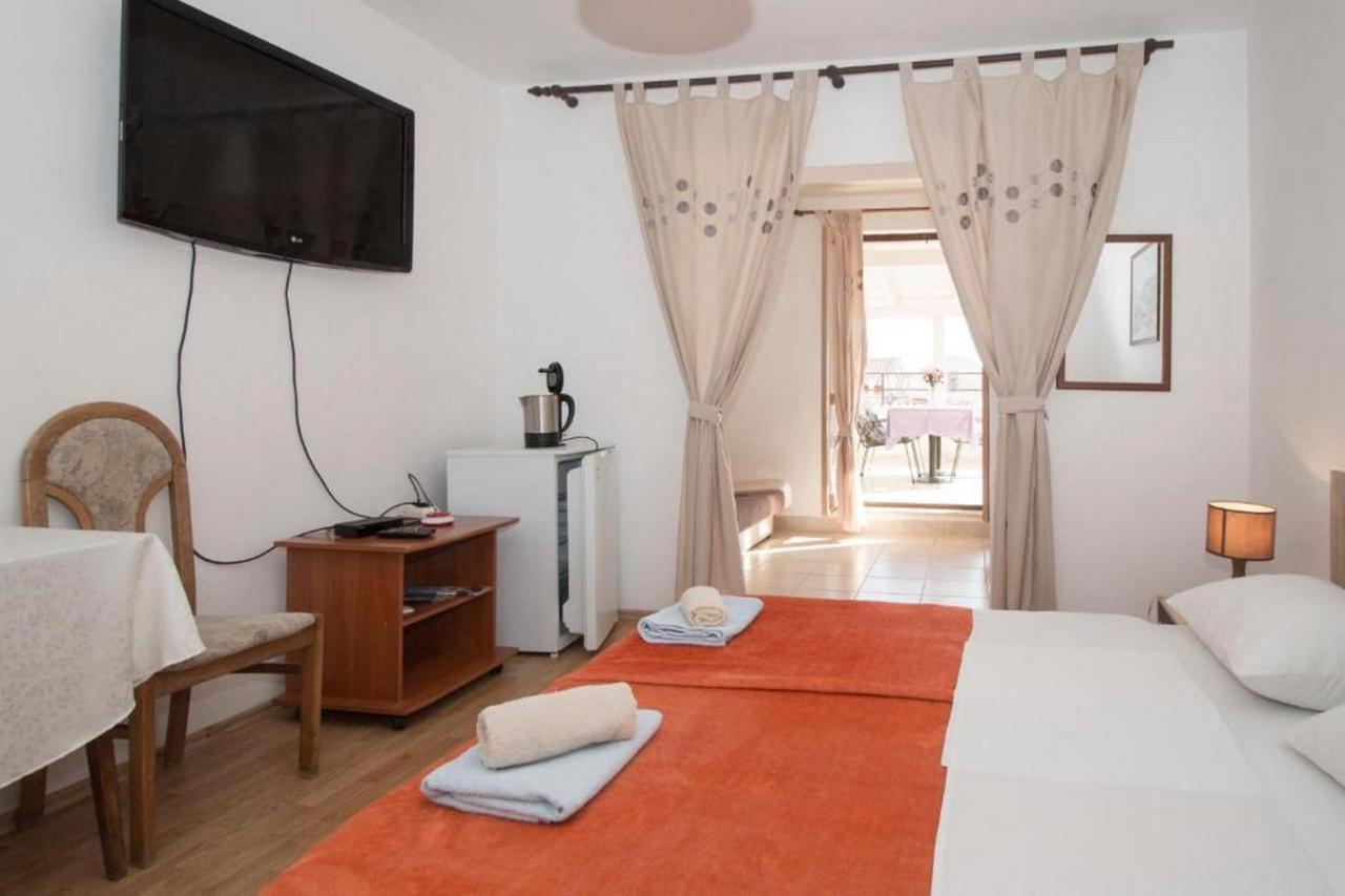 Apartments Palma Bed & Breakfast Medulin Bagian luar foto