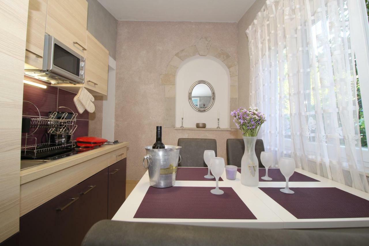 Apartments Palma Bed & Breakfast Medulin Bagian luar foto